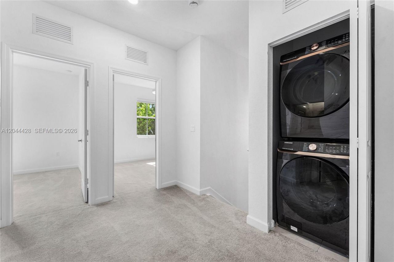 4669 NW 118th Ave , Coral Springs, FL 33076 Photo
