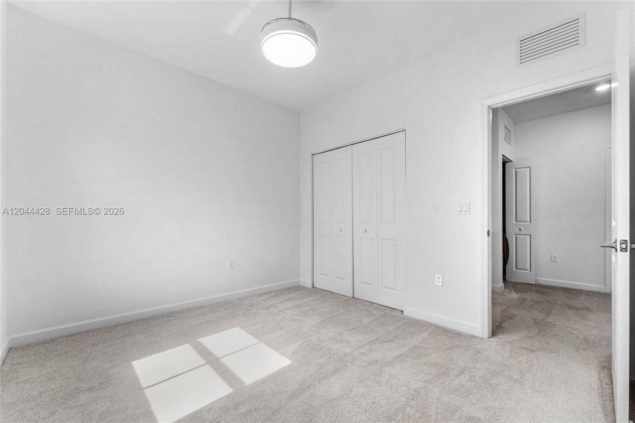 4669 NW 118th Ave , Coral Springs, FL 33076 Photo