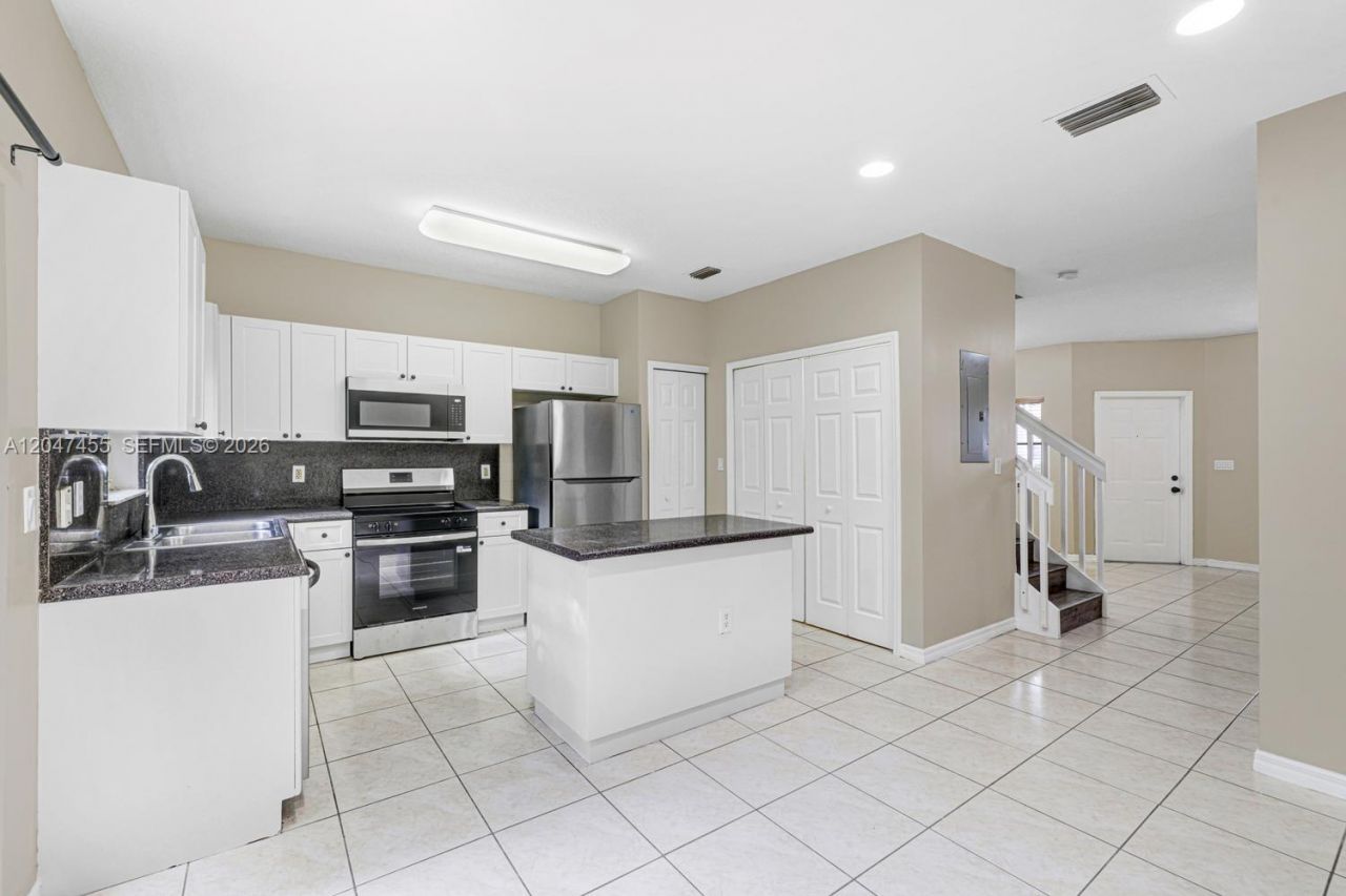 2943 SE 15th Ter , Homestead, FL 33035 Photo