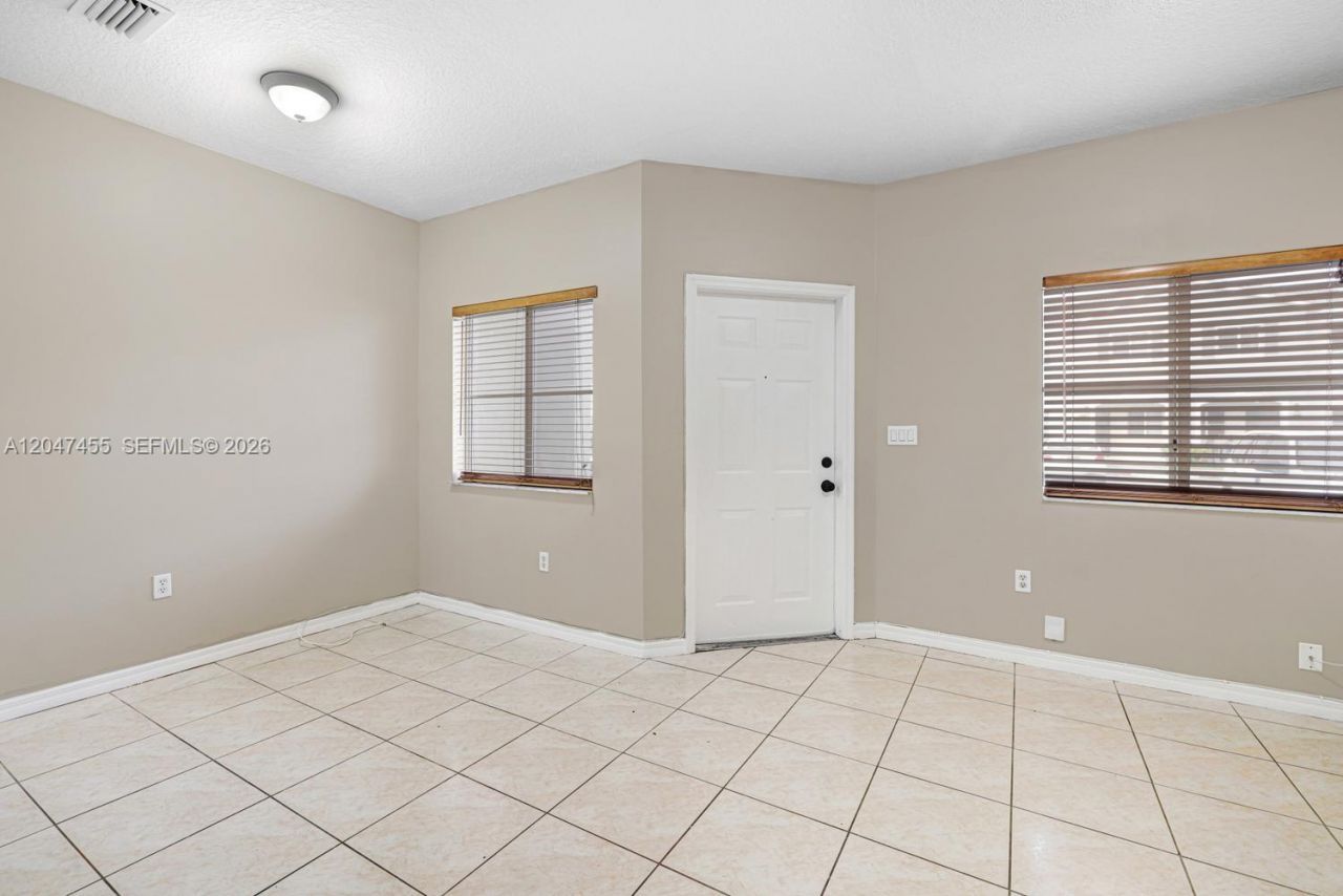 2943 SE 15th Ter , Homestead, FL 33035 Photo