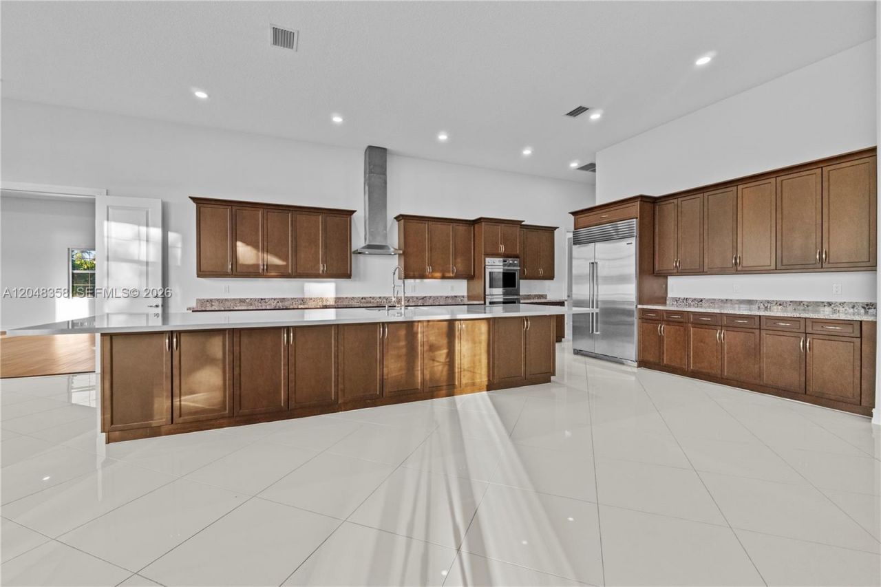 5301 S Sterling Ranch Cir, Davie, FL 33314 Photo