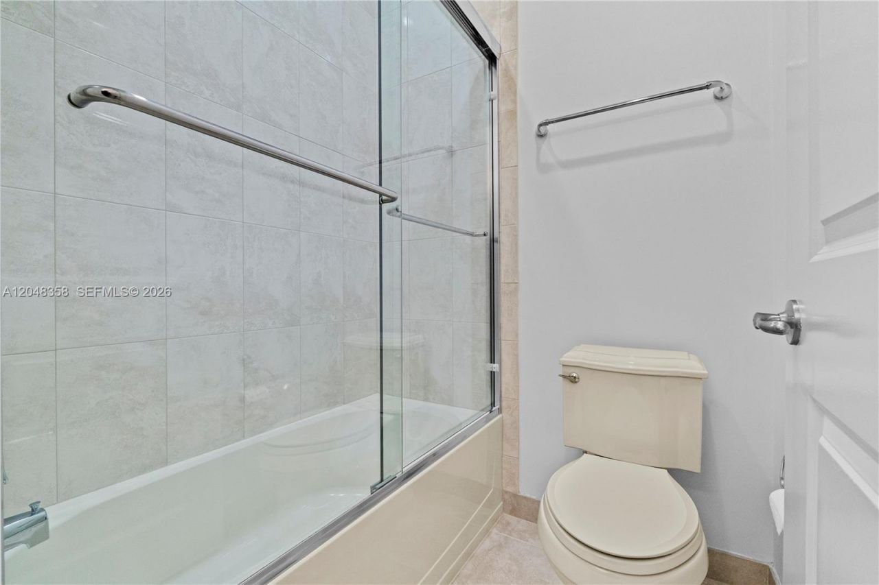 5301 S Sterling Ranch Cir, Davie, FL 33314 Photo
