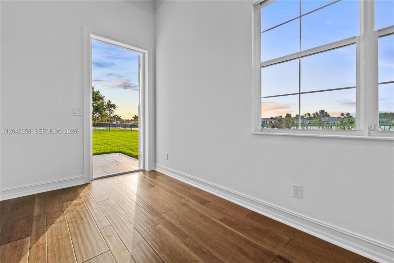 5301 S Sterling Ranch Cir, Davie, FL 33314 Photo