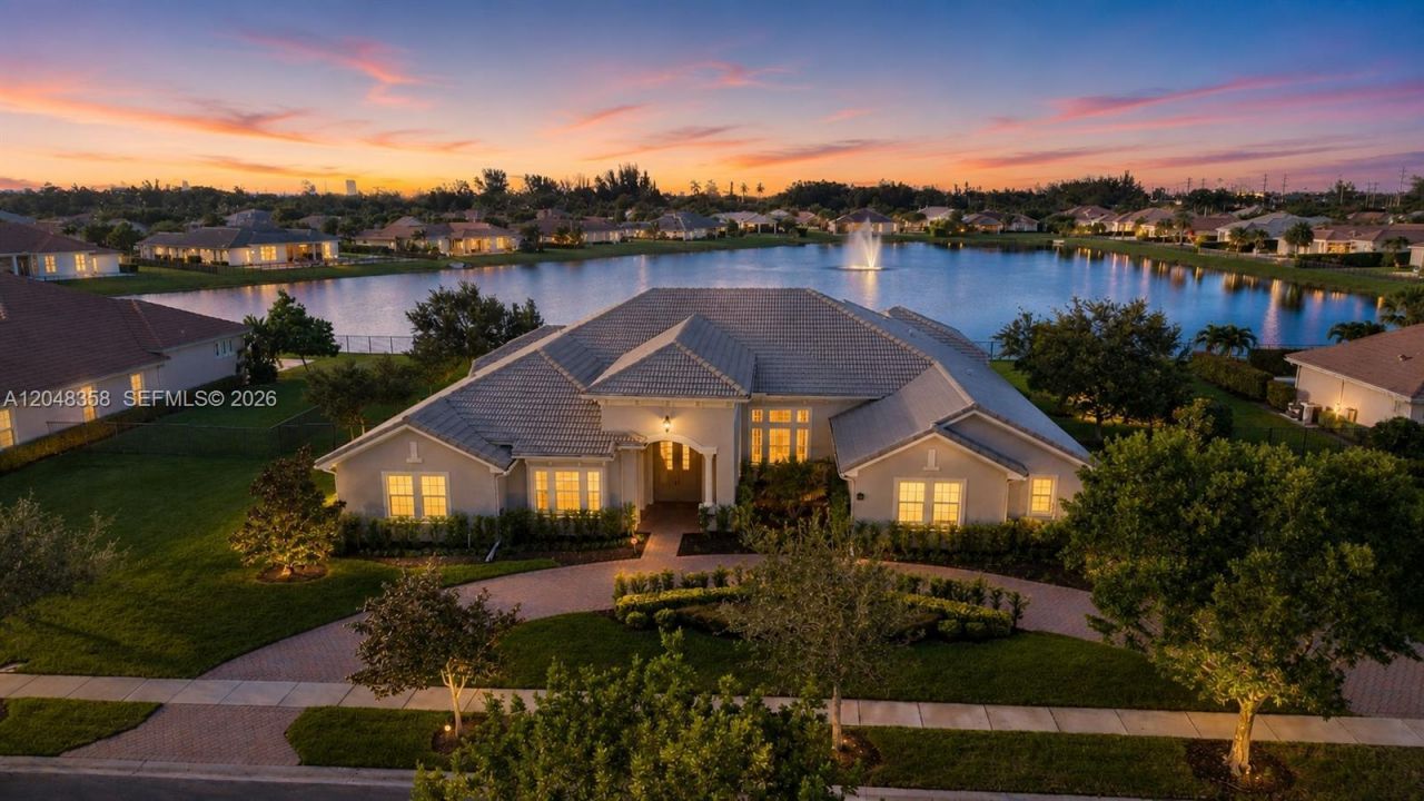 5301 S Sterling Ranch Cir, Davie, FL 33314 Photo