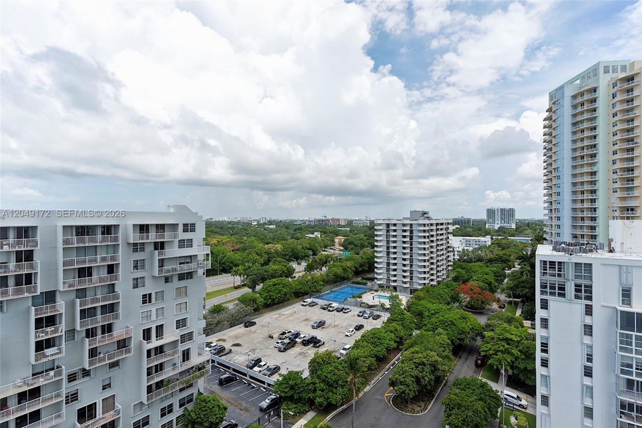 175 SE 25th Rd , Unit 1003, Miami, FL 33129 Photo