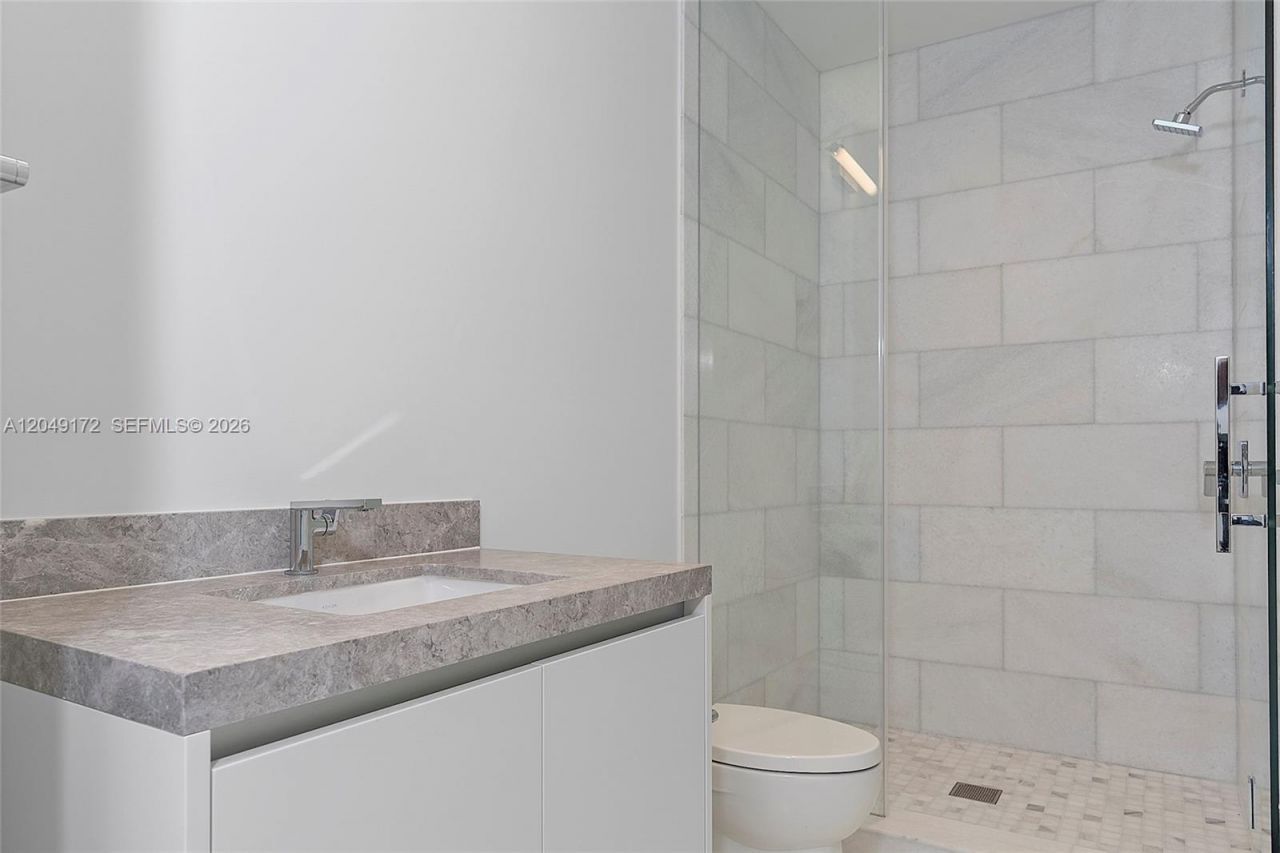 175 SE 25th Rd , Unit 1003, Miami, FL 33129 Photo