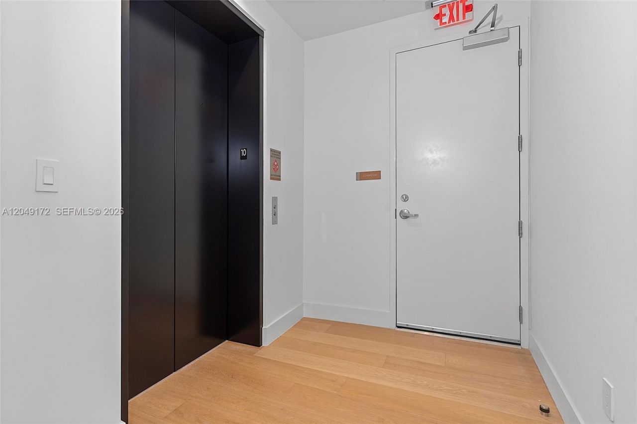 175 SE 25th Rd , Unit 1003, Miami, FL 33129 Photo