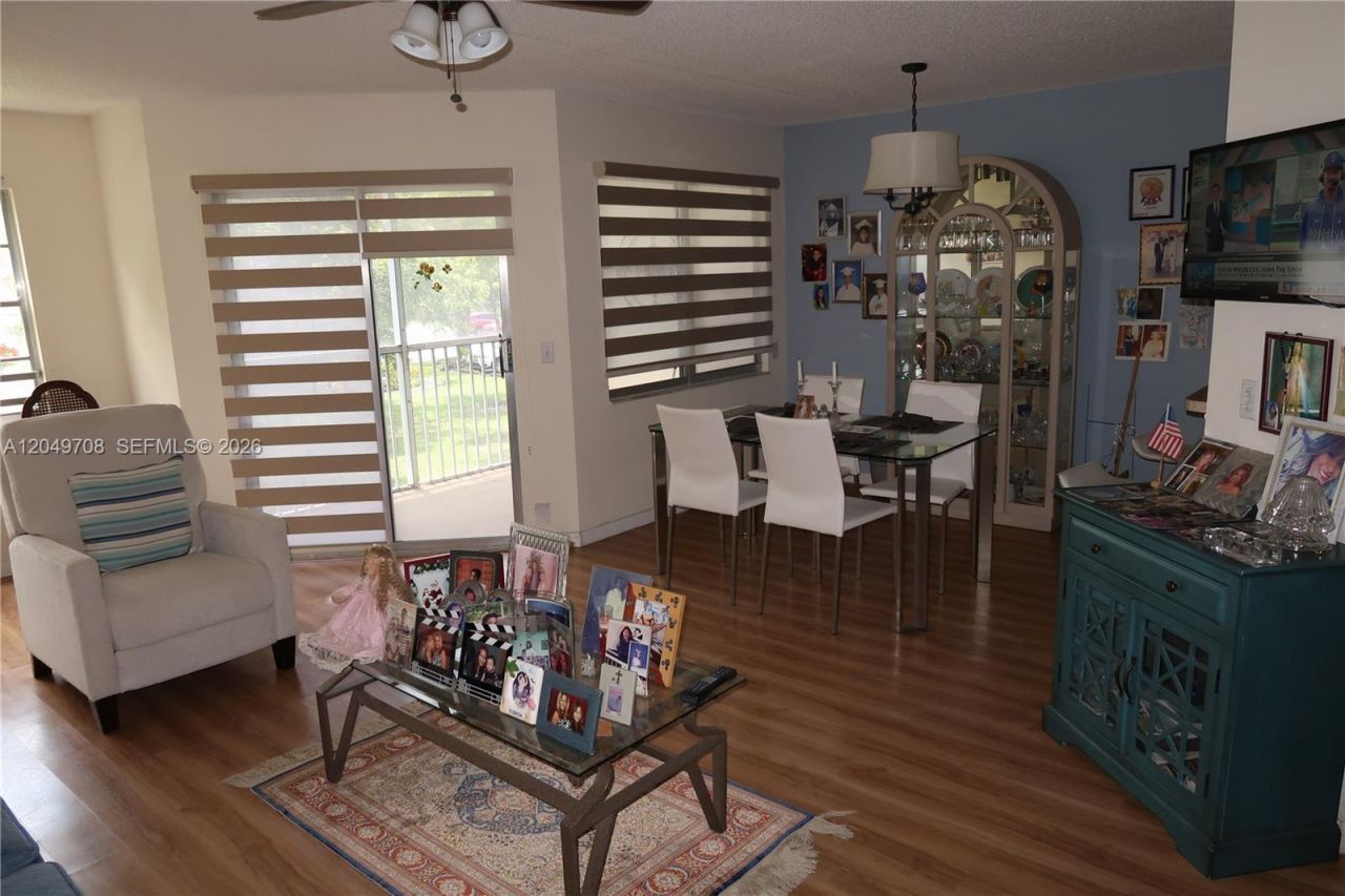 1401 SW 128th Ter , Unit 211H, Pembroke Pines, FL 33027 Photo