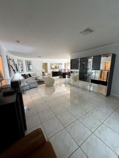 Please Call For Address, Miami Beach, FL 33140 Photo
