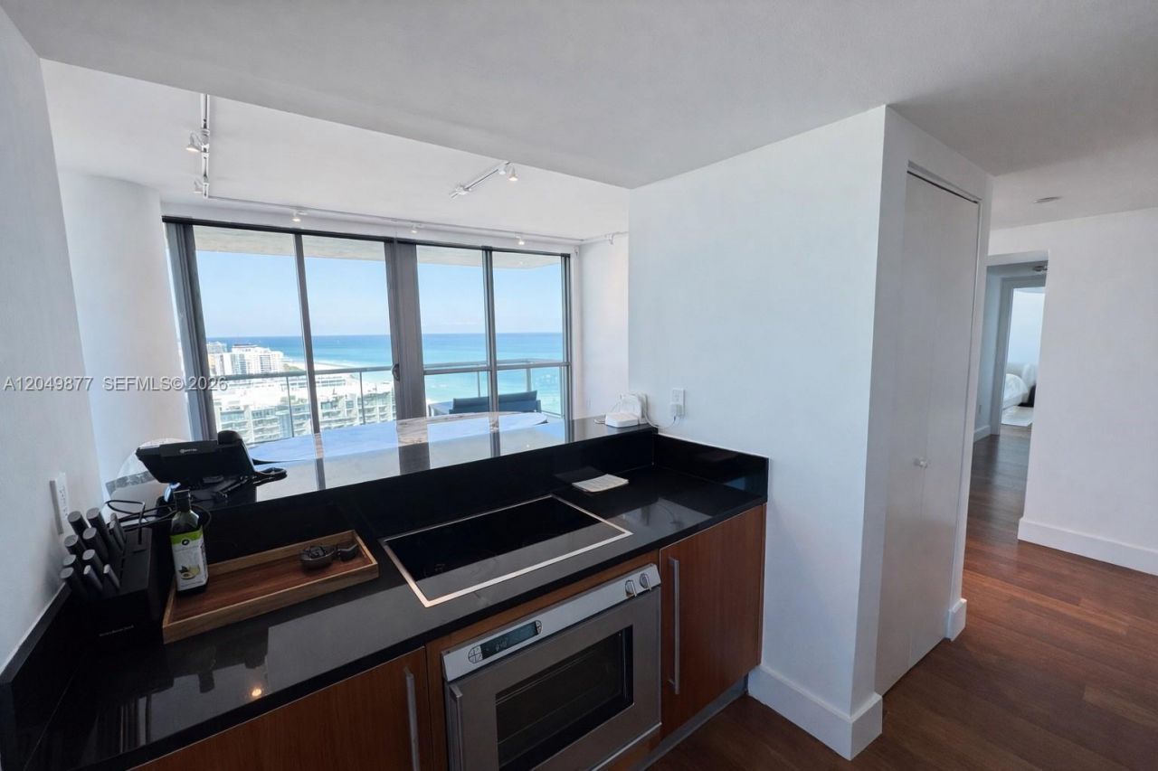101 20th St , Unit 3501, Miami Beach, FL 33139 Photo