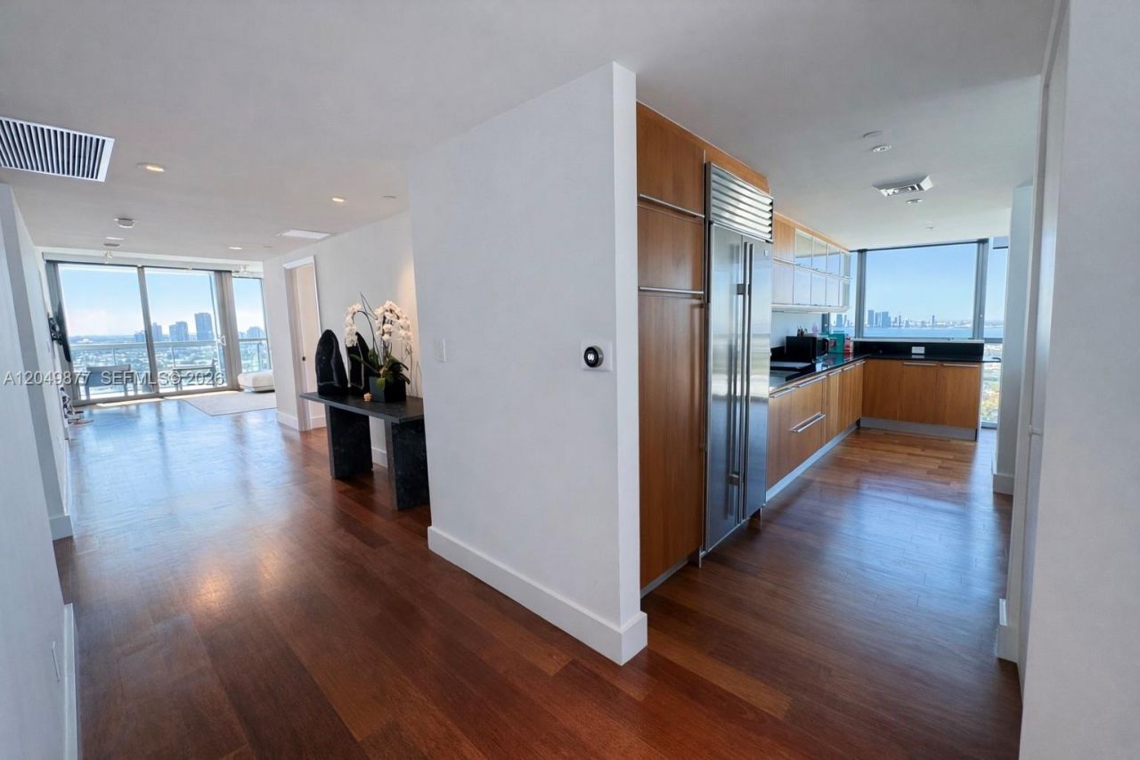 101 20th St , Unit 3501, Miami Beach, FL 33139 Photo