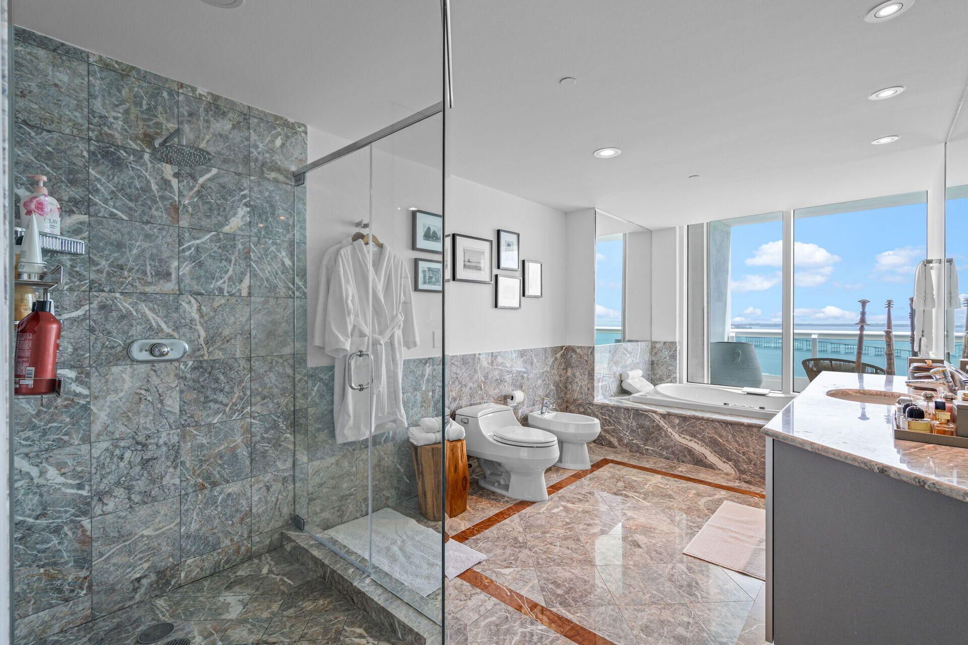 1643 Brickell Ave, Unit 2805, Miami, FL 33129 Photo