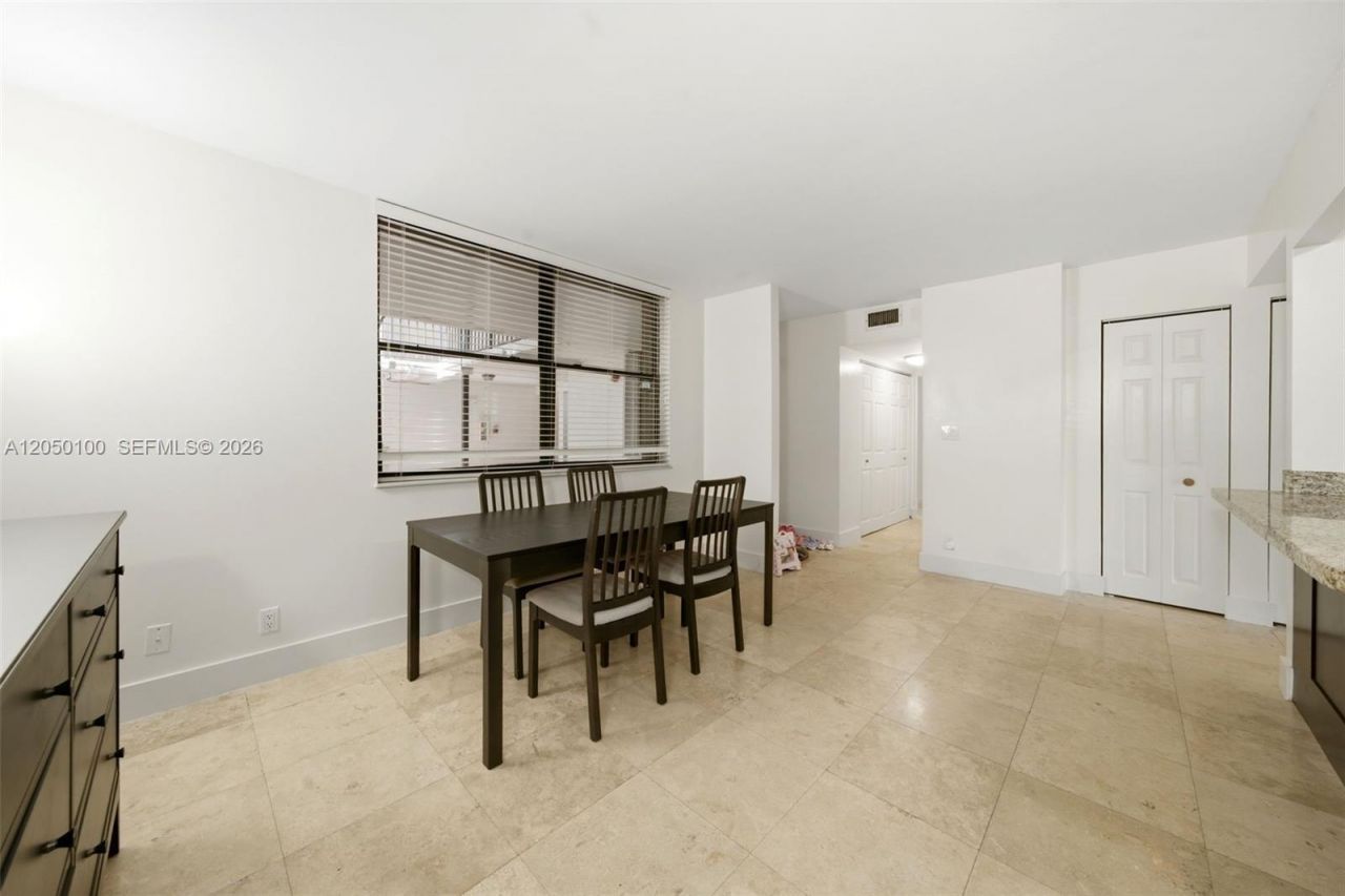 3440 NE 192nd St , Unit 1P-A, Aventura, FL 33180 Photo