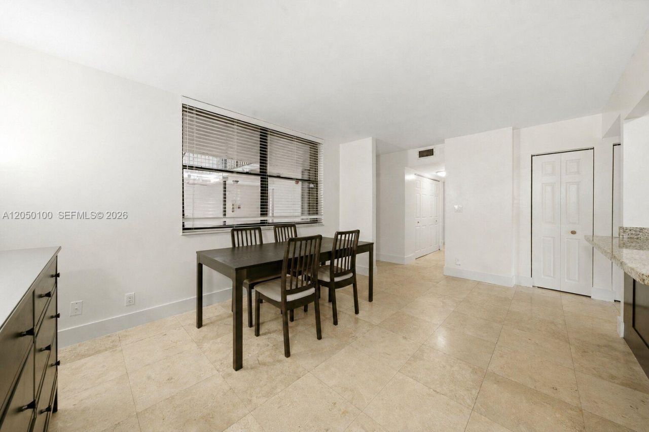 3440 NE 192nd St , Unit 1P-A, Aventura, FL 33180 Photo