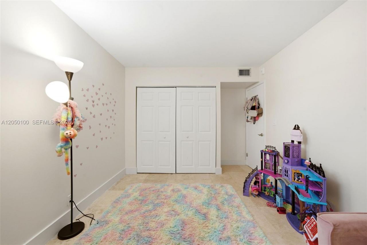 3440 NE 192nd St , Unit 1P-A, Aventura, FL 33180 Photo