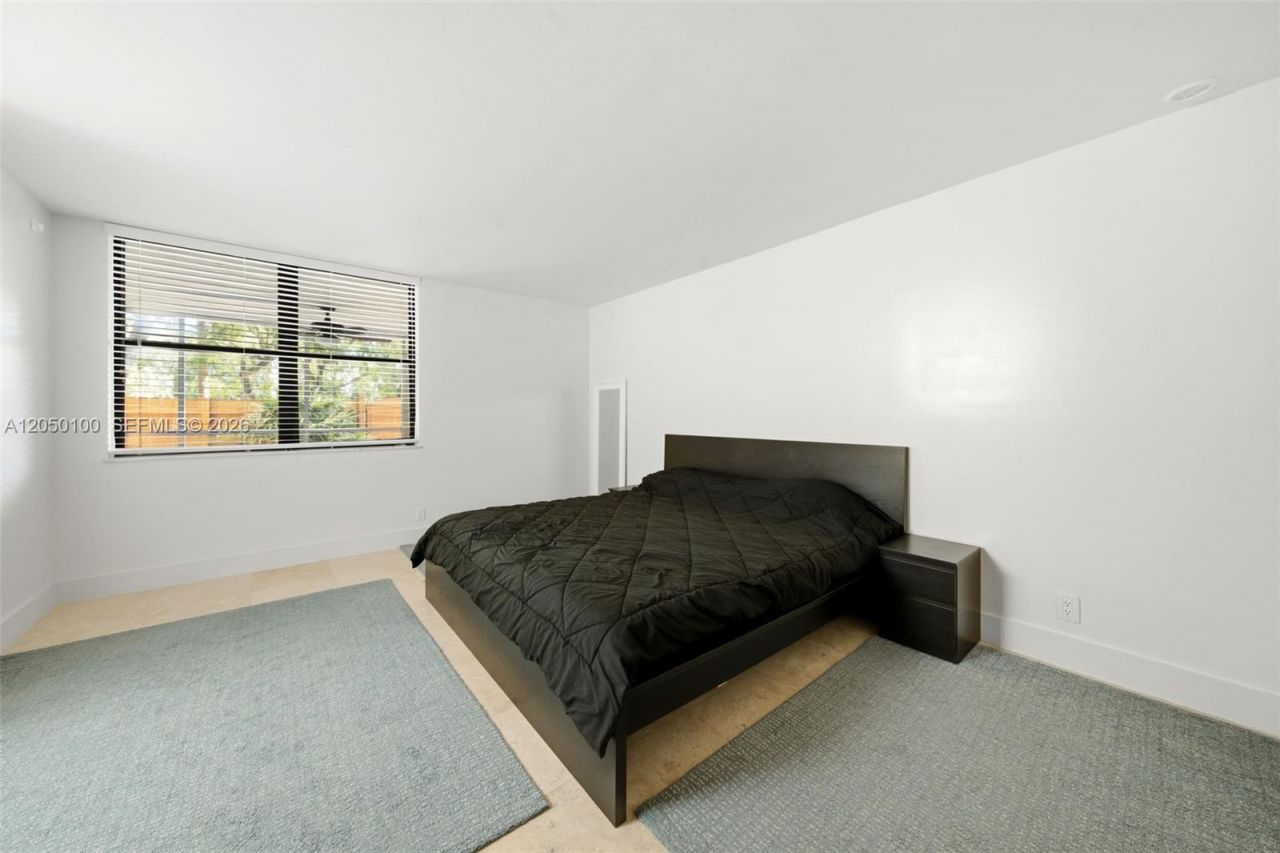 3440 NE 192nd St , Unit 1P-A, Aventura, FL 33180 Photo