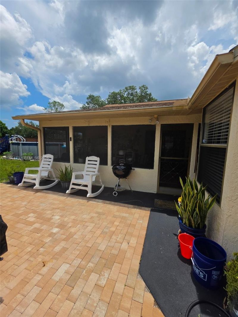 2824 Sunset Ridge St, Deltona, FL 32725 Photo