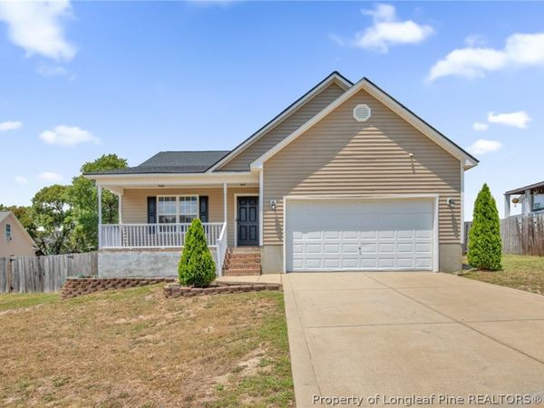 130 Ironside Court, Raeford, NC 28376