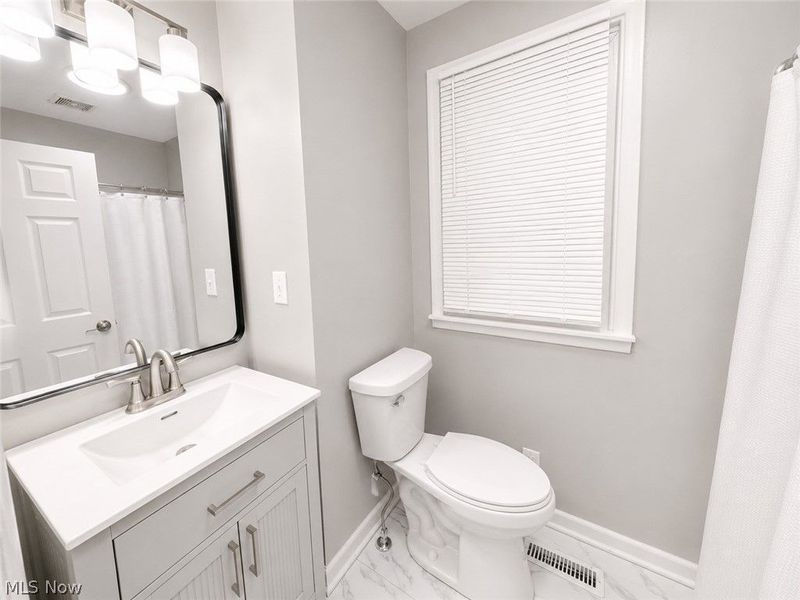 2516 Weir, Warren, OH 44483 Photo 10