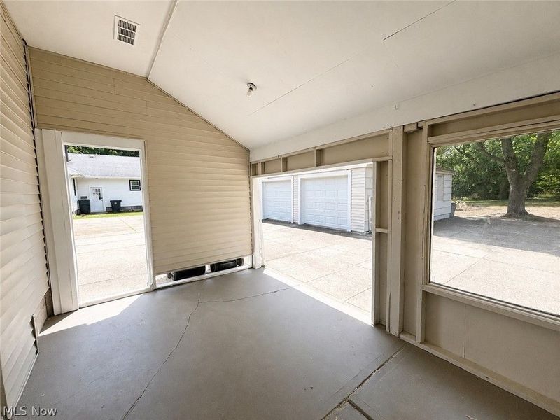 2516 Weir, Warren, OH 44483 Photo 19
