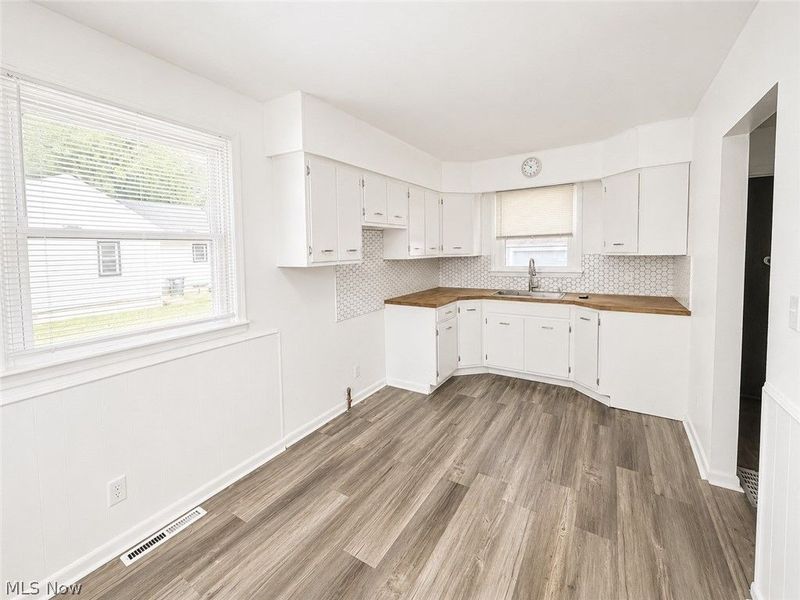 2516 Weir, Warren, OH 44483 Photo 7