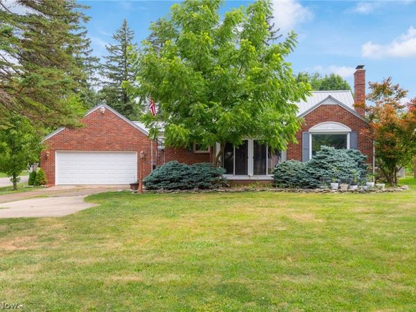 1904 Lincoln Way E, Massillon, OH 44646