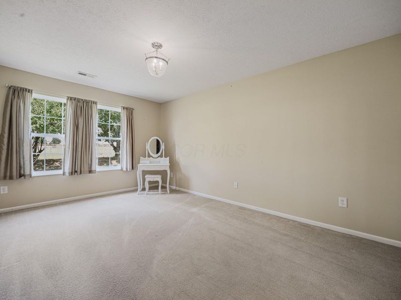 713 Kildow Court, Ashville, OH 43103 Photo 17