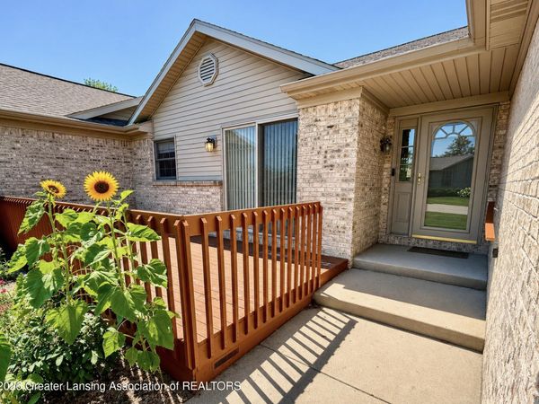 738 Emerald Drive, Charlotte, MI 48813