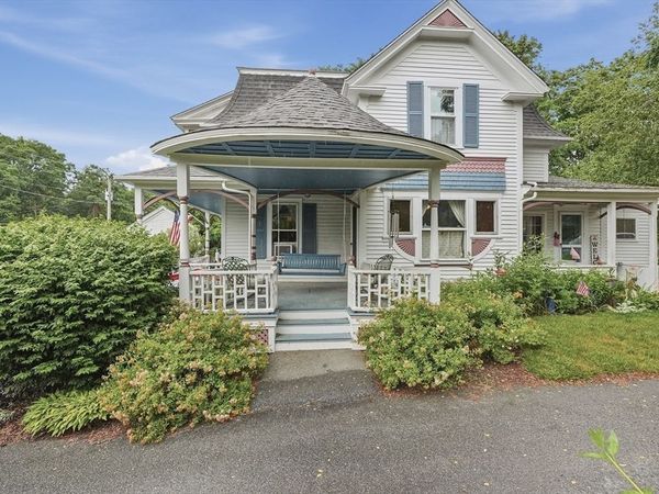 166 County Rd, Freetown, MA 02717