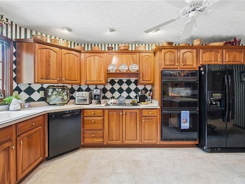 2534 Oakmoor Lane, Miami Township, OH 45459 Photo 24