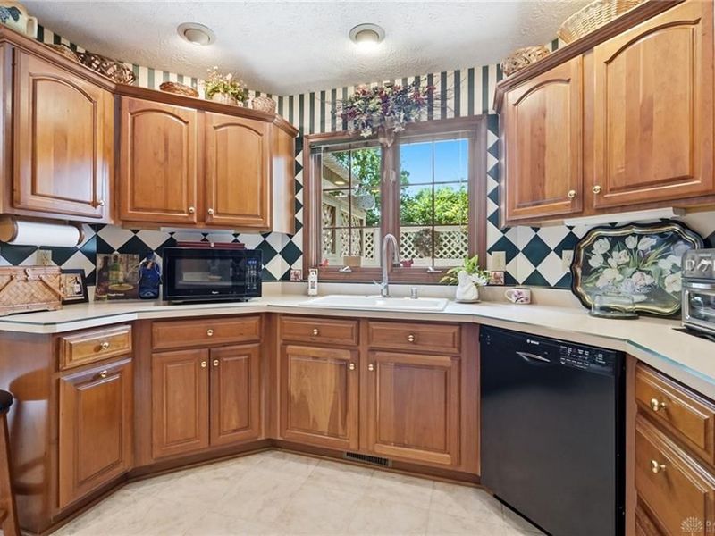 2534 Oakmoor Lane, Miami Township, OH 45459 Photo 27