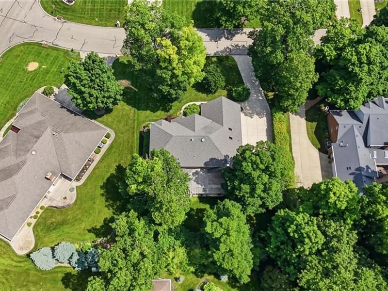 2534 Oakmoor Lane, Miami Township, OH 45459 Photo 4