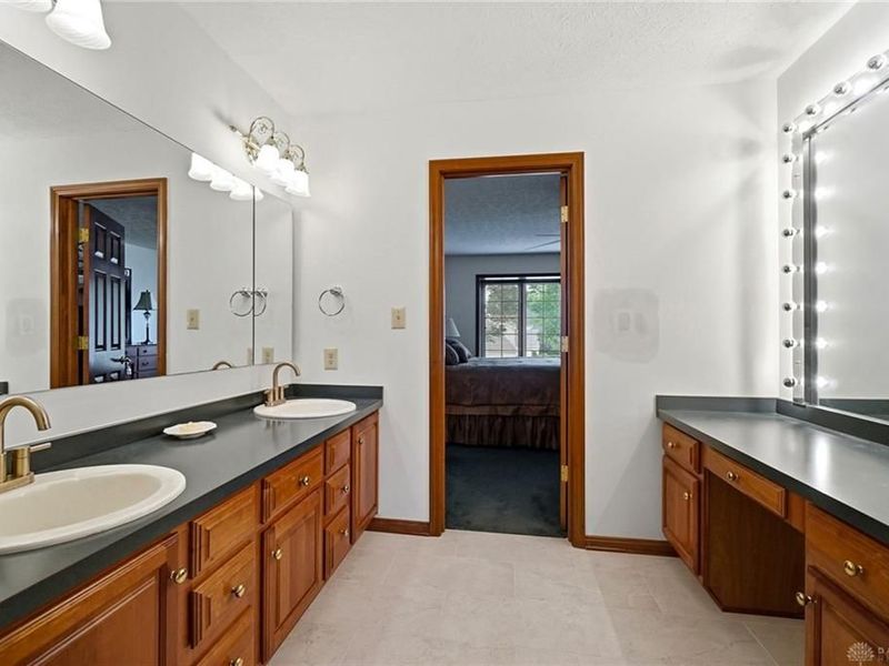 2534 Oakmoor Lane, Miami Township, OH 45459 Photo 51