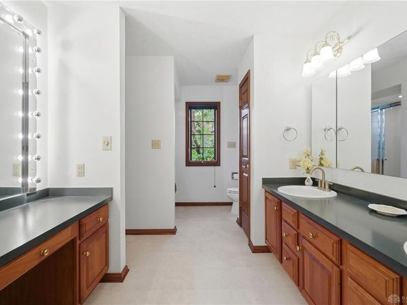 2534 Oakmoor Lane, Miami Township, OH 45459 Photo 54