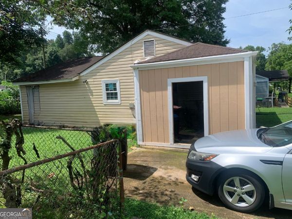 1933 Henry Crumpton Drive SW, Birmingham, AL 35211