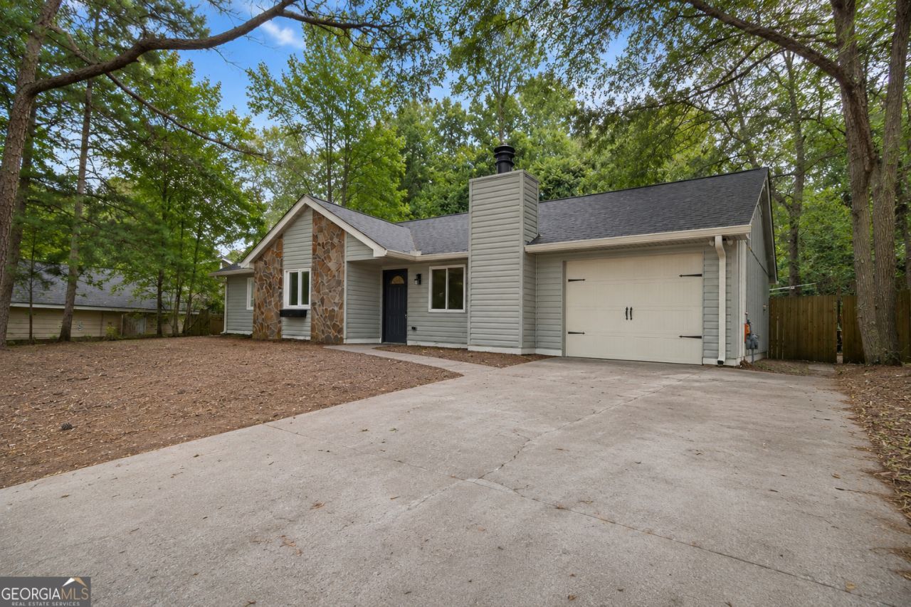 1252 Sherwood Drive, Norcross, GA 30093 Main Photo