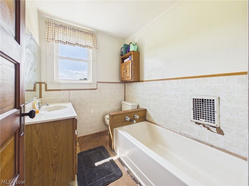 7795 Rose Hill Road, Roseville, OH 43777 Photo 24