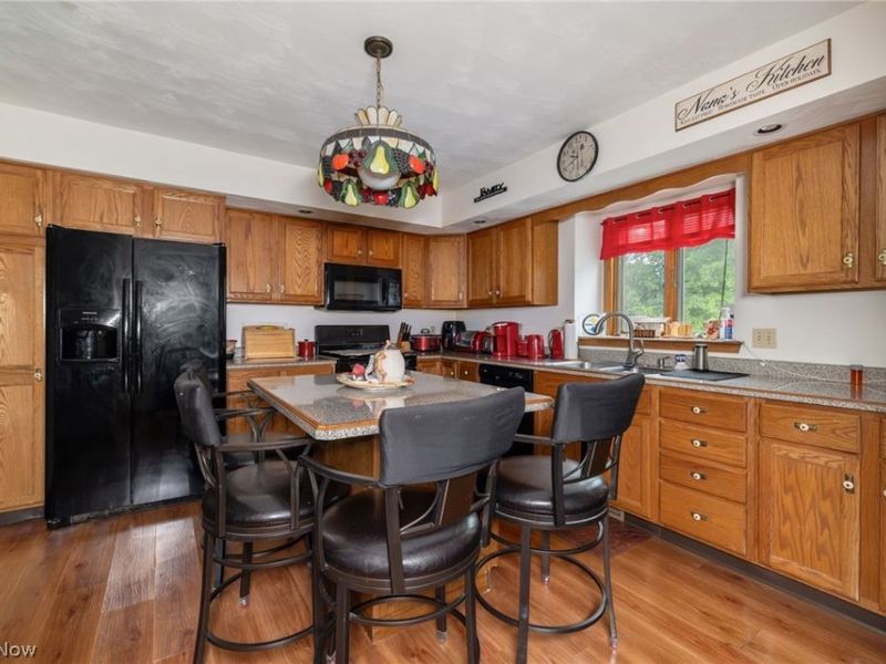 2900 Spring Meadow Circle, Youngstown, OH 44515 Photo 12
