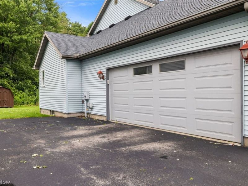 2900 Spring Meadow Circle, Youngstown, OH 44515 Photo 33