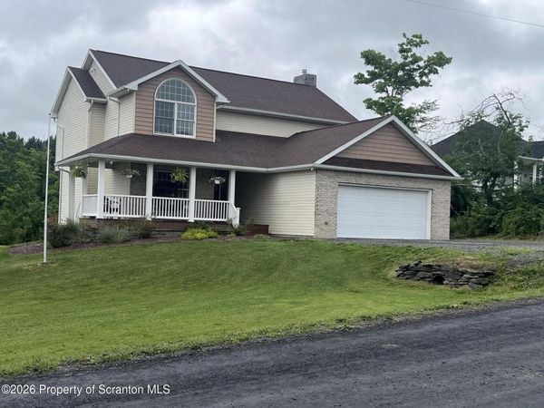 1933 Hunsinger Road, Springville, PA 18844
