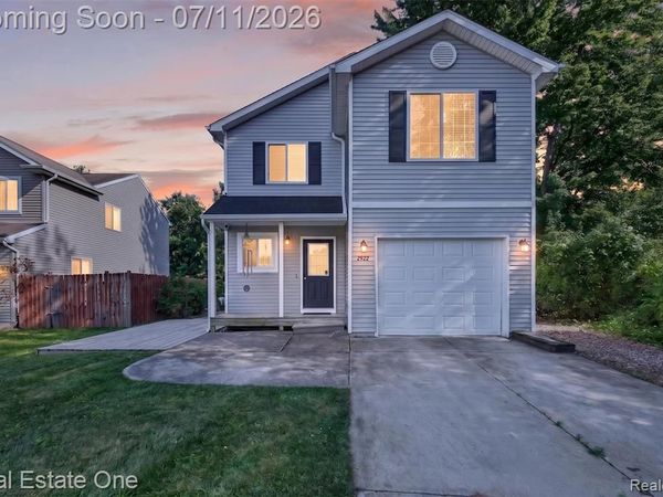 8923 Ash Drive, Northfield Twp, MI 48189