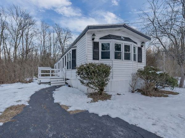 305 Turnpike, Unit 225, Easton, MA 02375