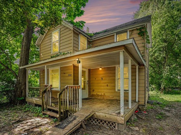 2109 Briar Place, Kalamazoo, MI 49048