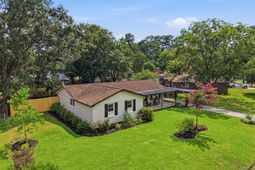 7747 Ovaldale Drive photo 4