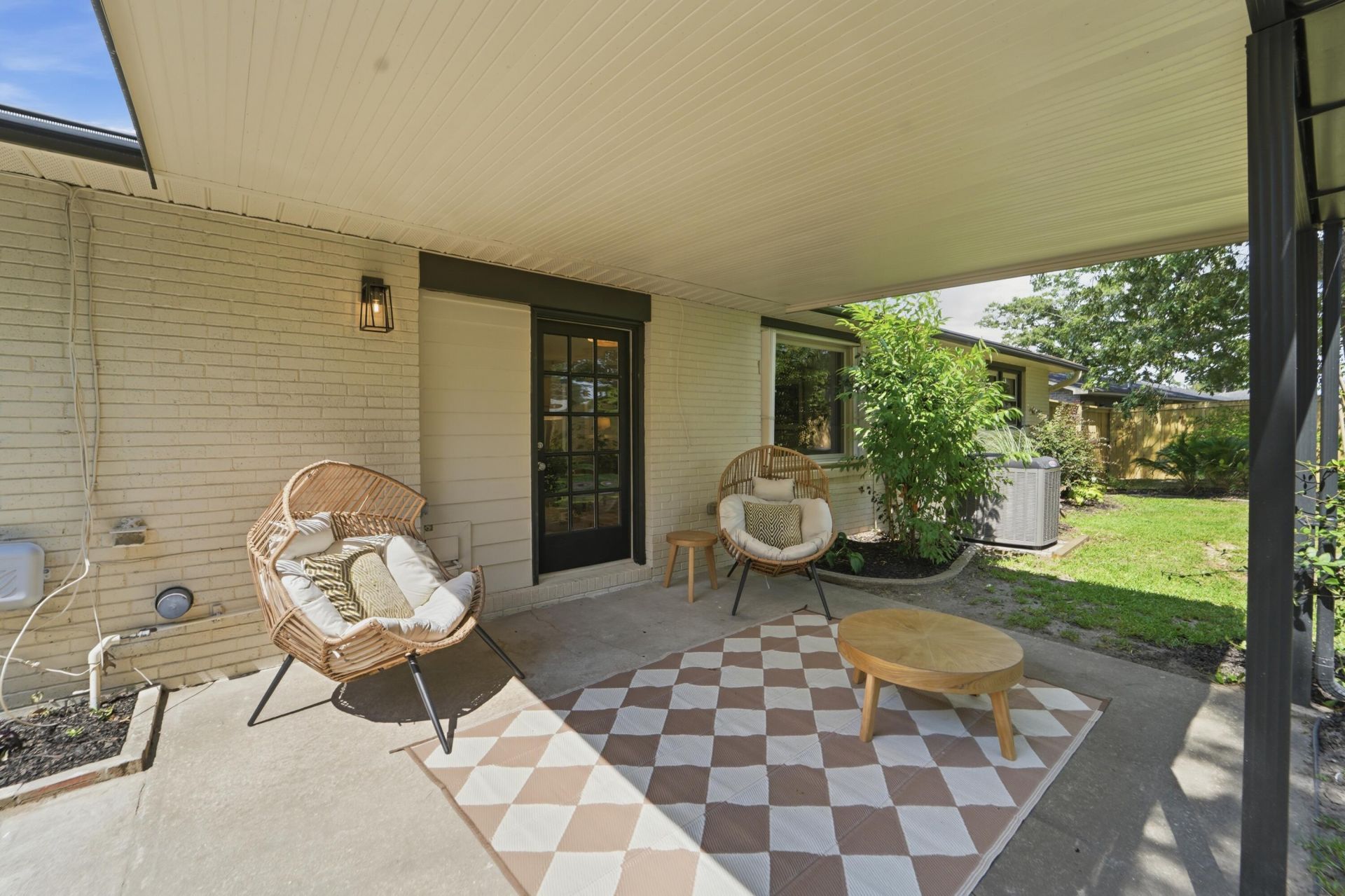 7747 Ovaldale Drive Photo 32
