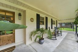 7747 Ovaldale Drive photo 4
