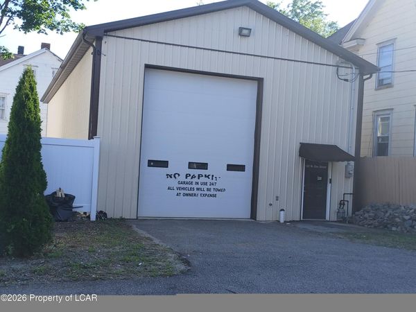129 W Elm Street, Hazleton, PA 18201