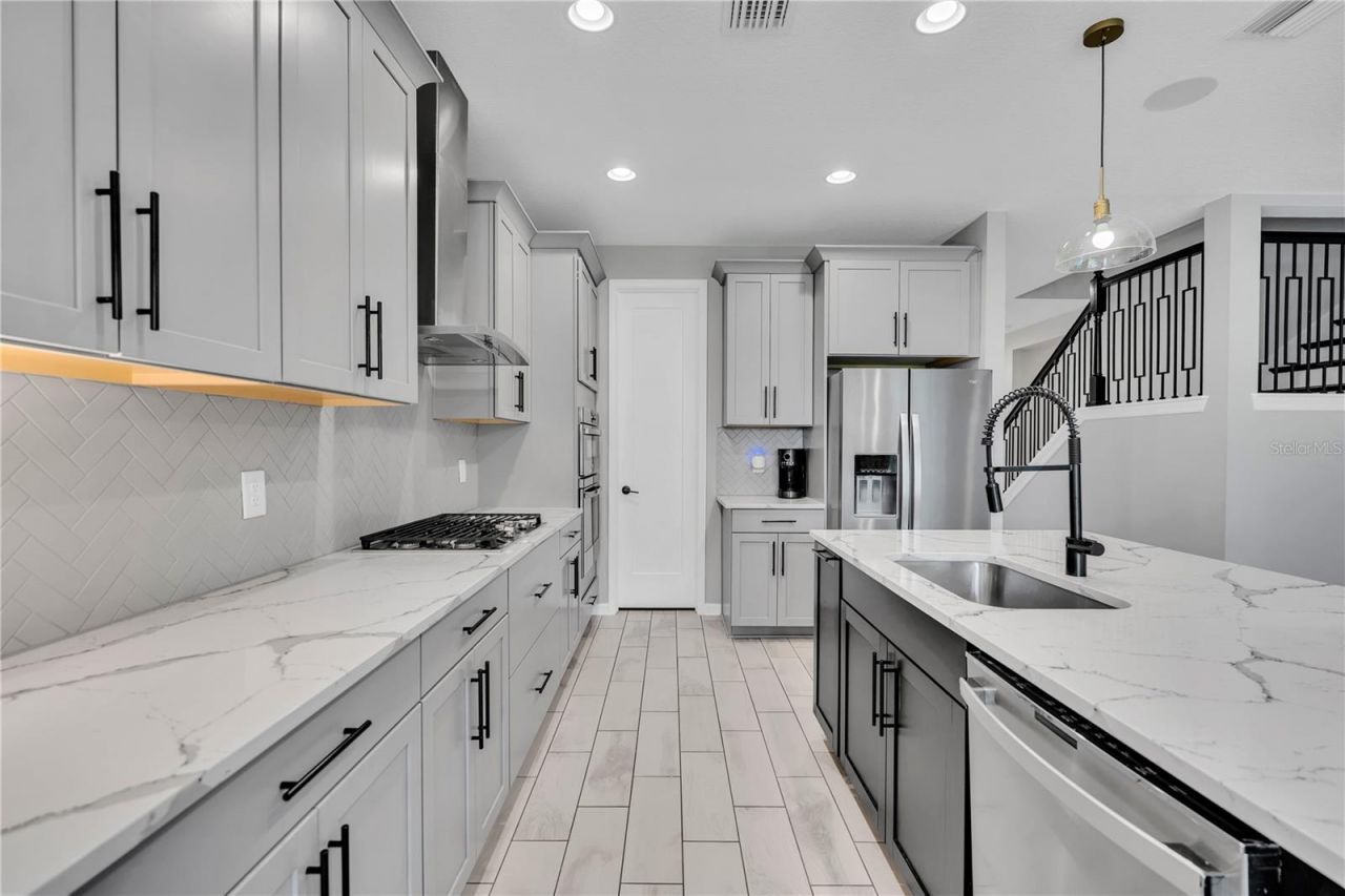 16942 Savory Mist Circle , Bradenton, FL 34211 Photo