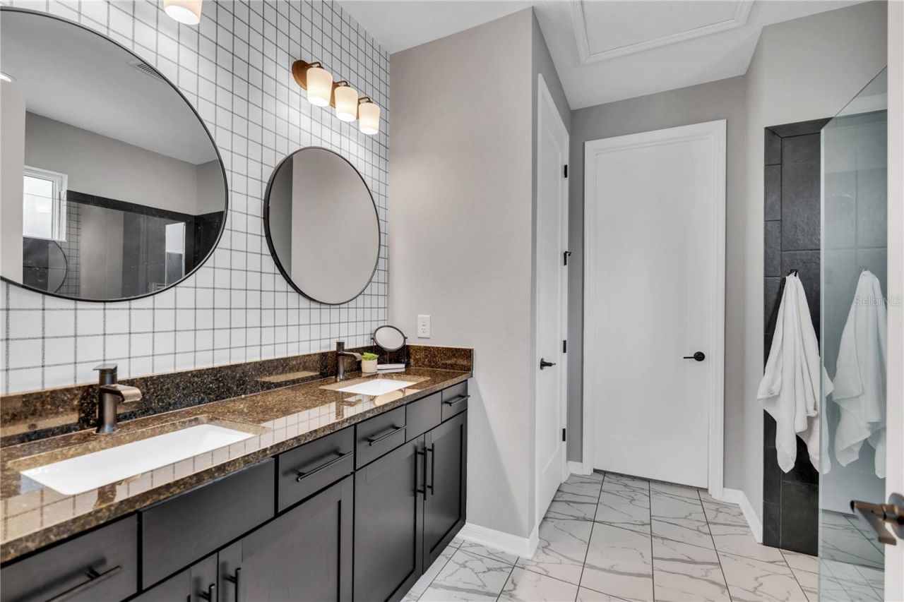 16942 Savory Mist Circle , Bradenton, FL 34211 Photo