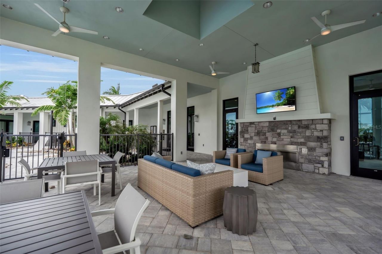 16942 Savory Mist Circle , Bradenton, FL 34211 Photo